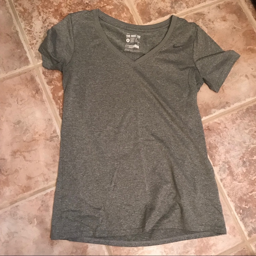 Women’s Nike DriFit shirt